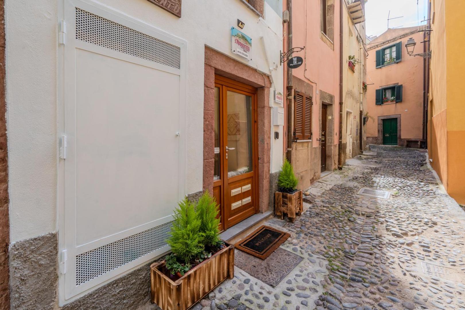 S'Apposentu - Un'Angolo Di Paradiso Con La Vista Sul Castello Bosa Luaran gambar