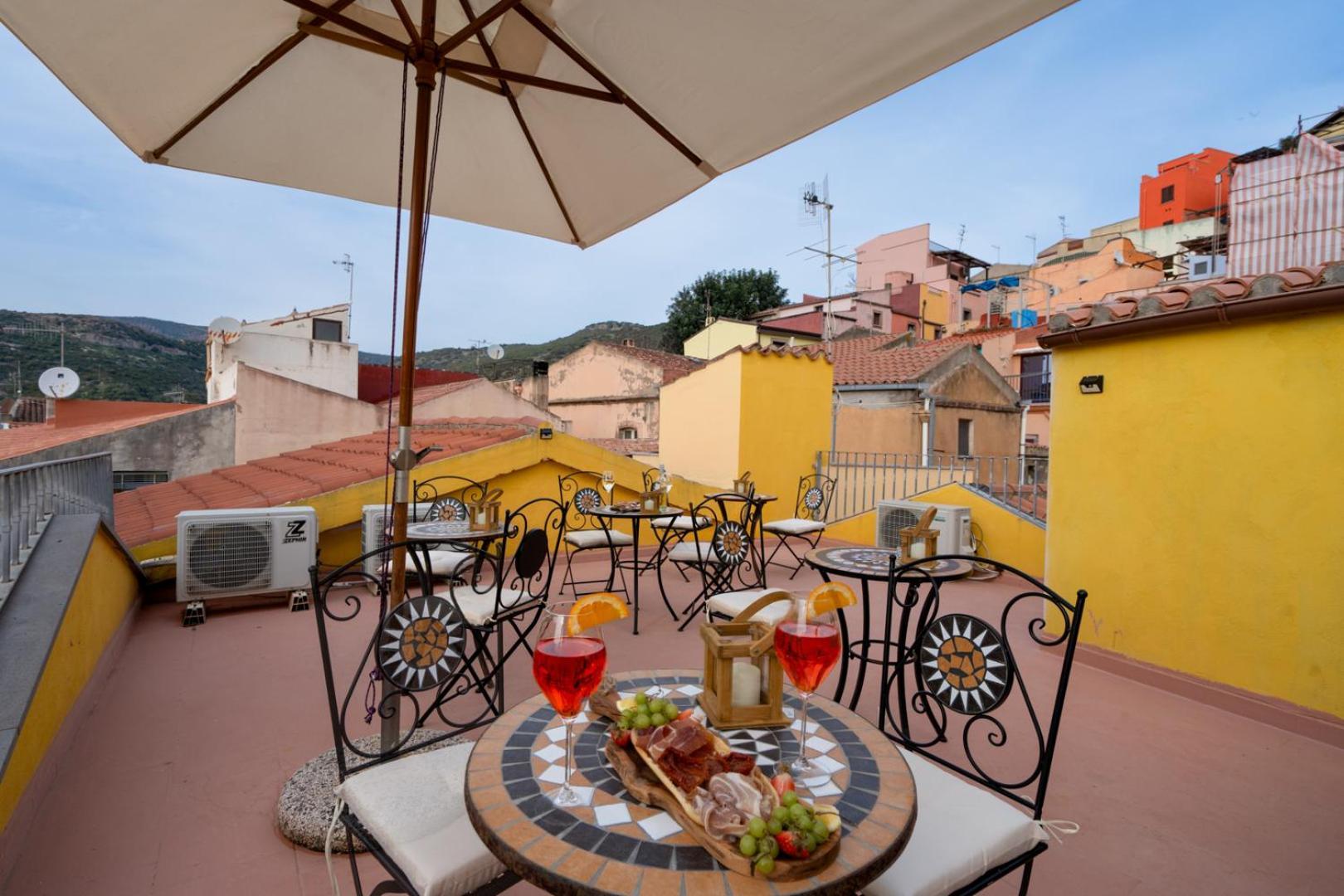 S'Apposentu - Un'Angolo Di Paradiso Con La Vista Sul Castello Bosa Luaran gambar