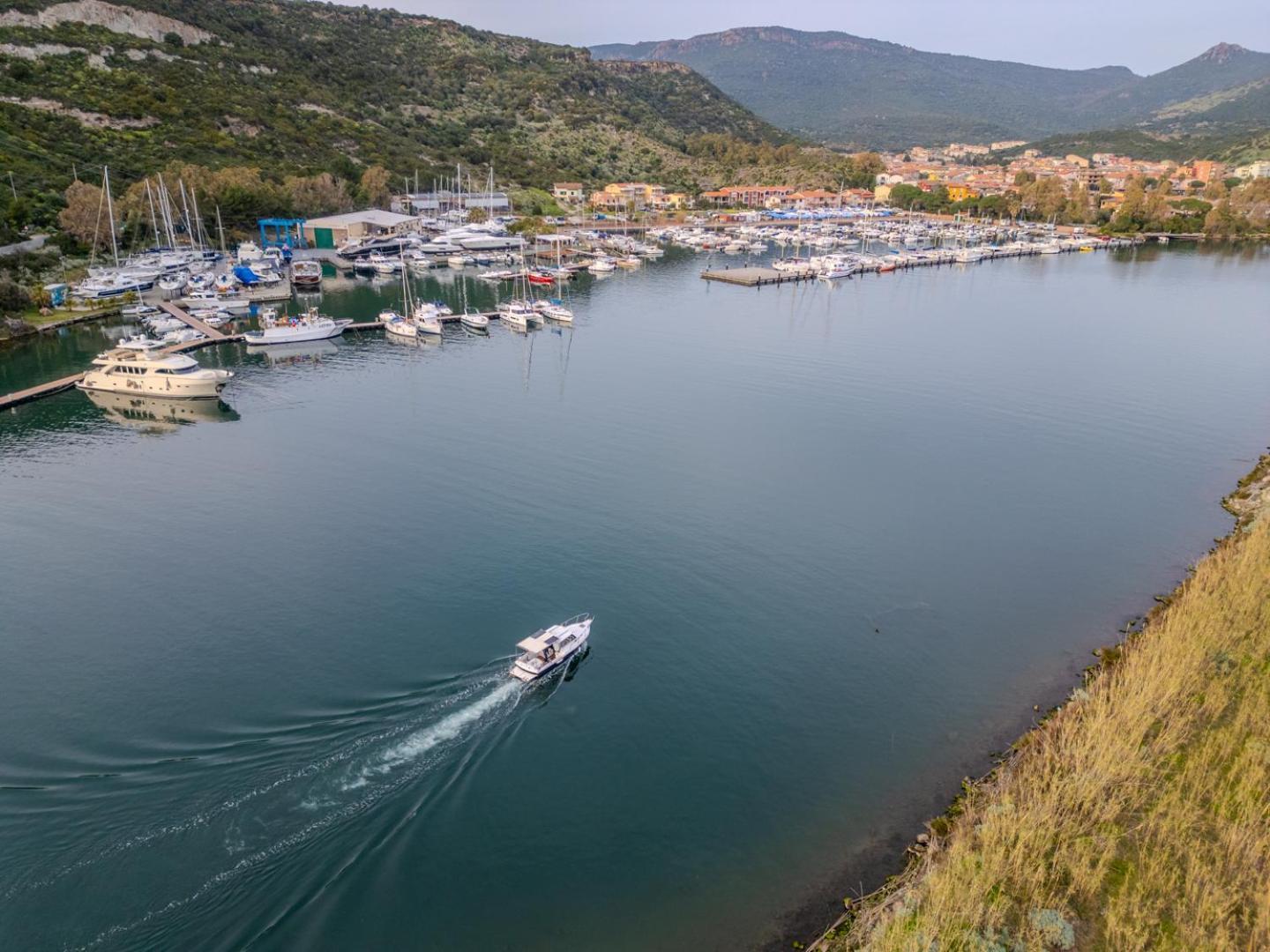 S'Apposentu - Un'Angolo Di Paradiso Con La Vista Sul Castello Bosa Luaran gambar