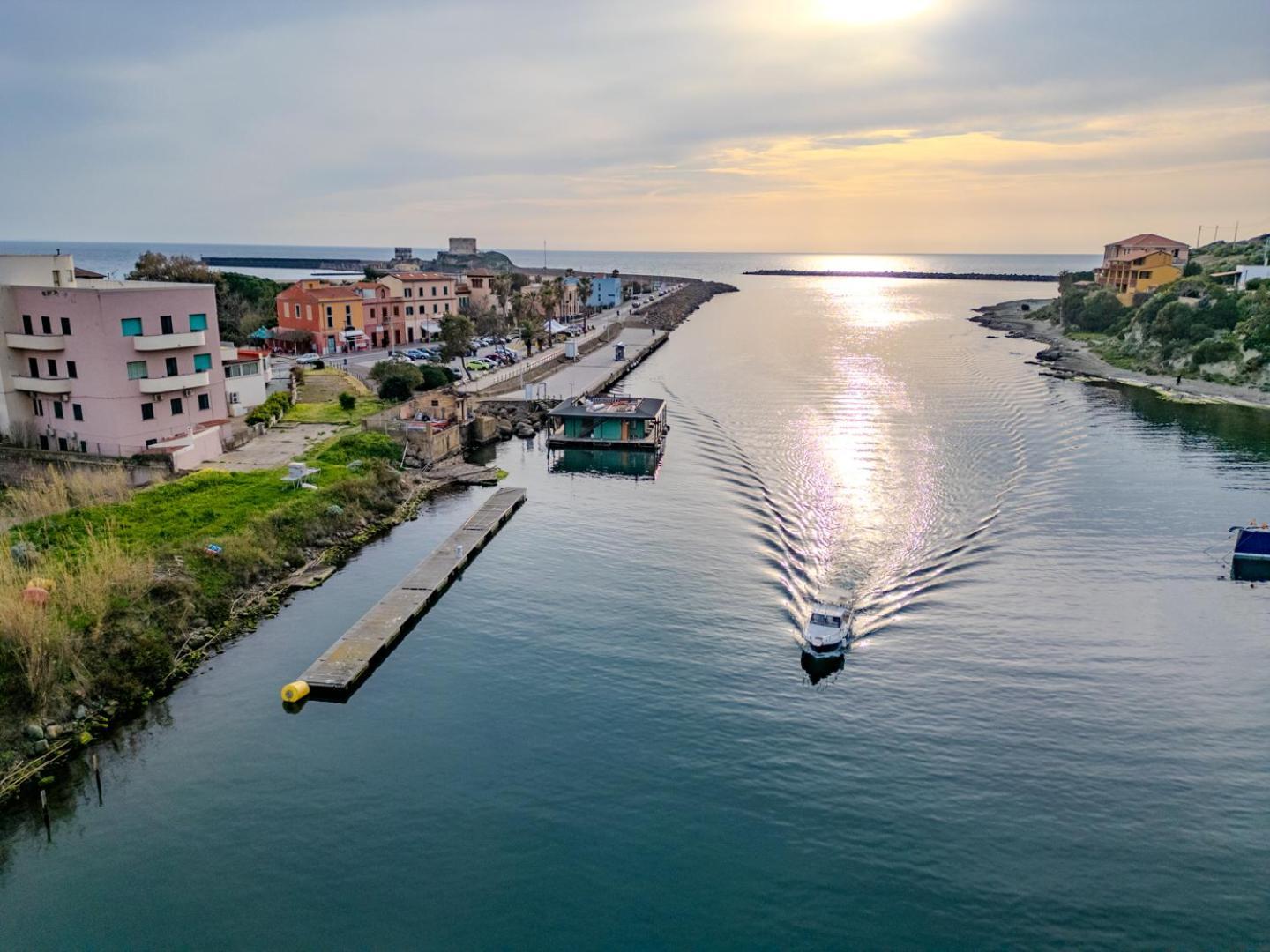 S'Apposentu - Un'Angolo Di Paradiso Con La Vista Sul Castello Bosa Luaran gambar